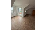 Dachgeschoßwohnung Duisburg Mittelmeiderich - 3 Zimmer, 75 m&sup2;, 750&euro; | Angebot:26491259