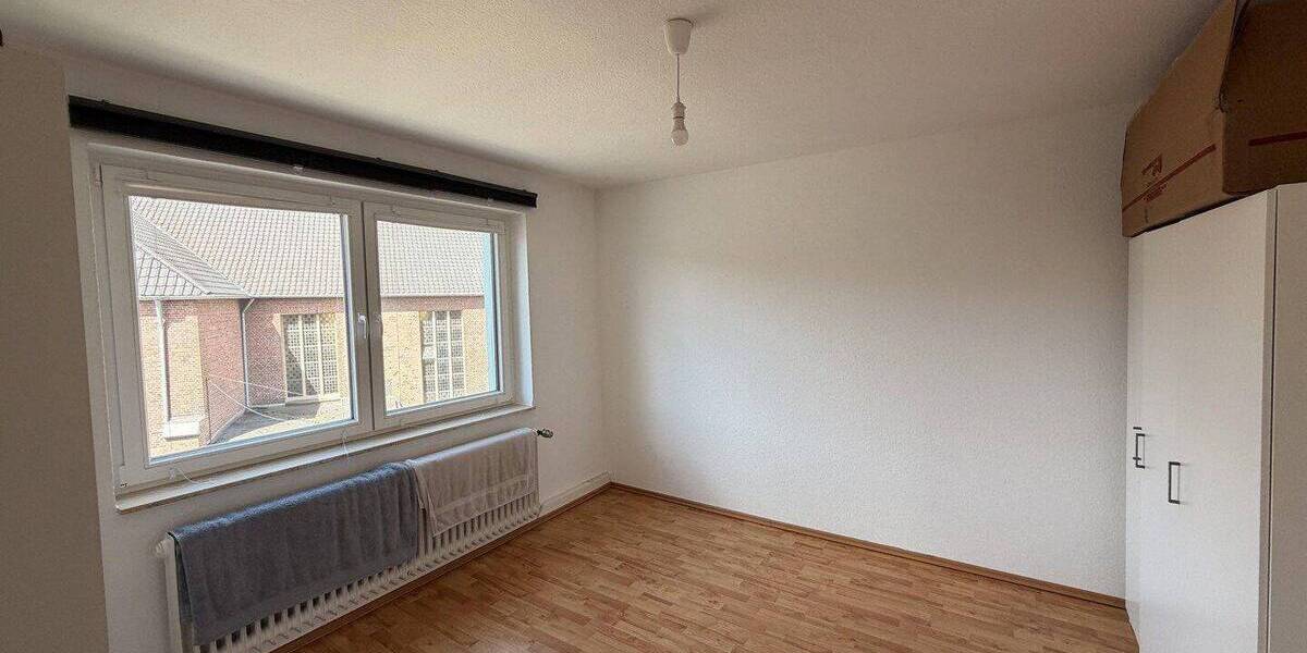 Etagenwohnung Düsseldorf Friedrichstadt - 3 Zimmer, 65 m&sup2;, 1.011&euro; | Angebot:26886570