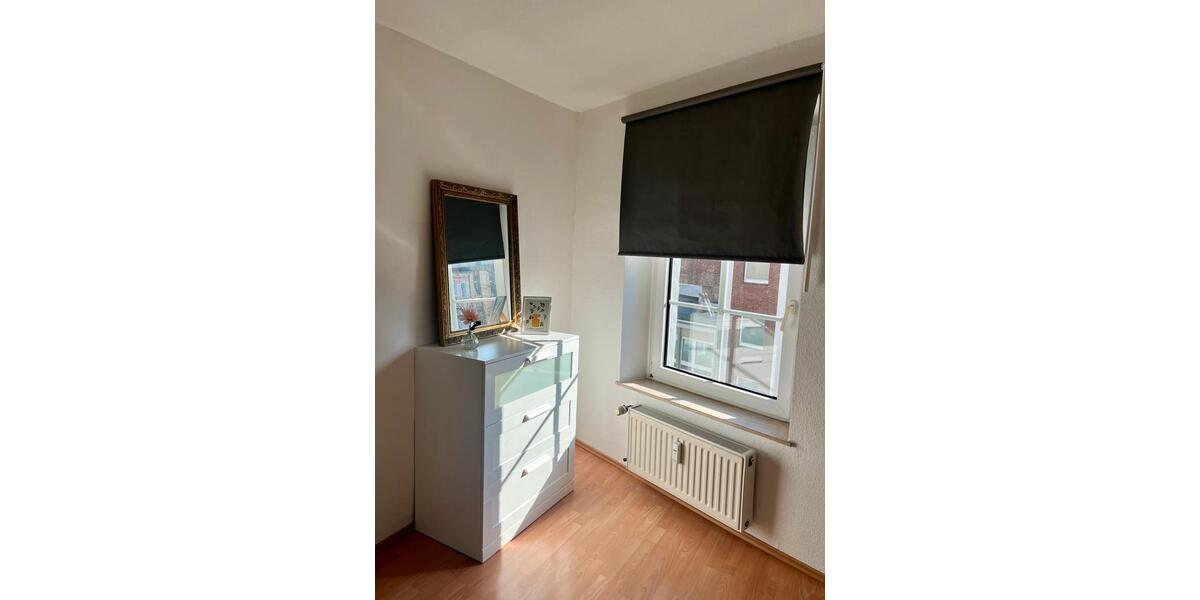 Etagenwohnung Krefeld - 3 Zimmer, 78 m&sup2;, 690&euro; | Angebot:25417337