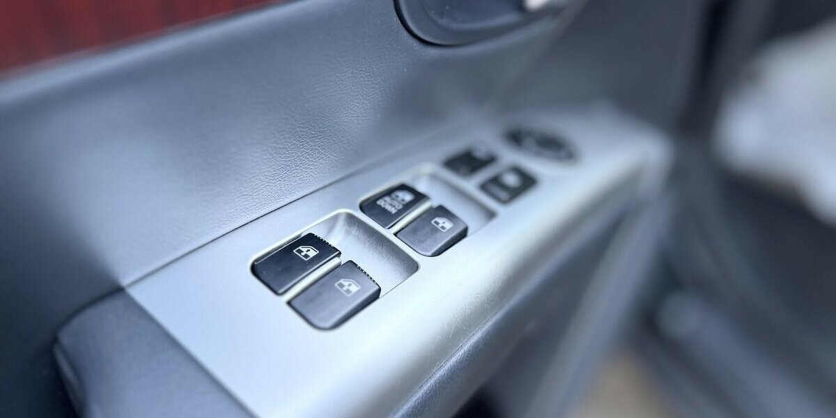 Hyundai Santa Fe / 2.0 CRDi/ Team 08/ Automatik / Allrad 168.000 km 5.490 &euro; Mönchengladbach 41066