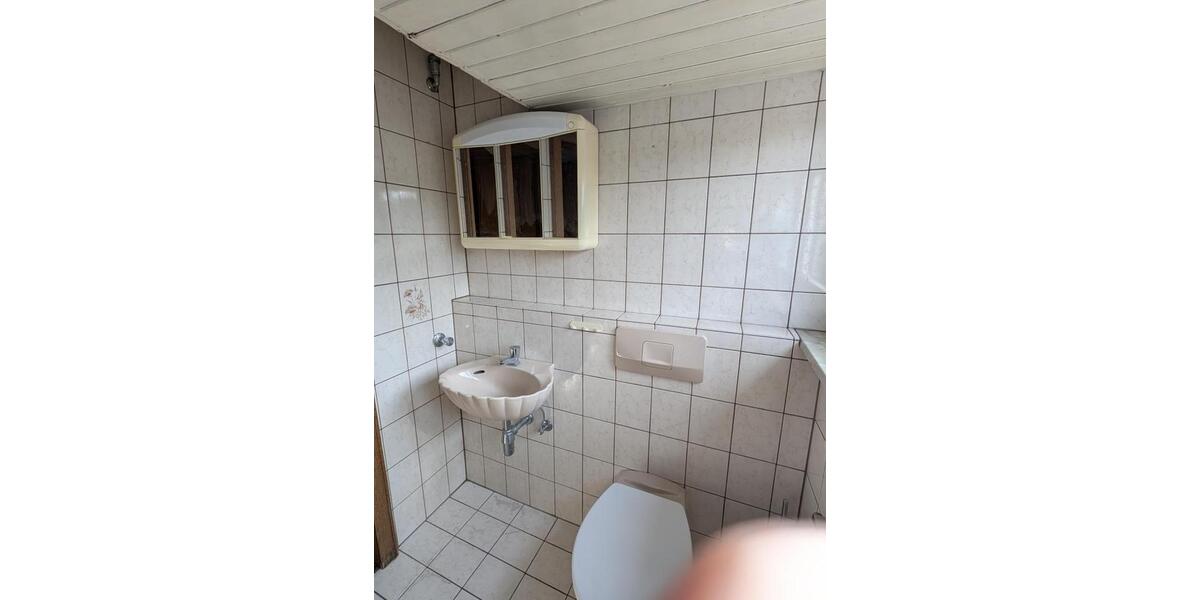 Dachgeschoßwohnung Duisburg Beeck - 3 Zimmer, 109 m&sup2;, 699&euro; | Angebot:25699114
