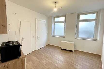 Wohnung Krefeld Krefeld-Mitte - 1 Zimmer, 16 m&sup2;, 300&euro; | Angebot:25975089