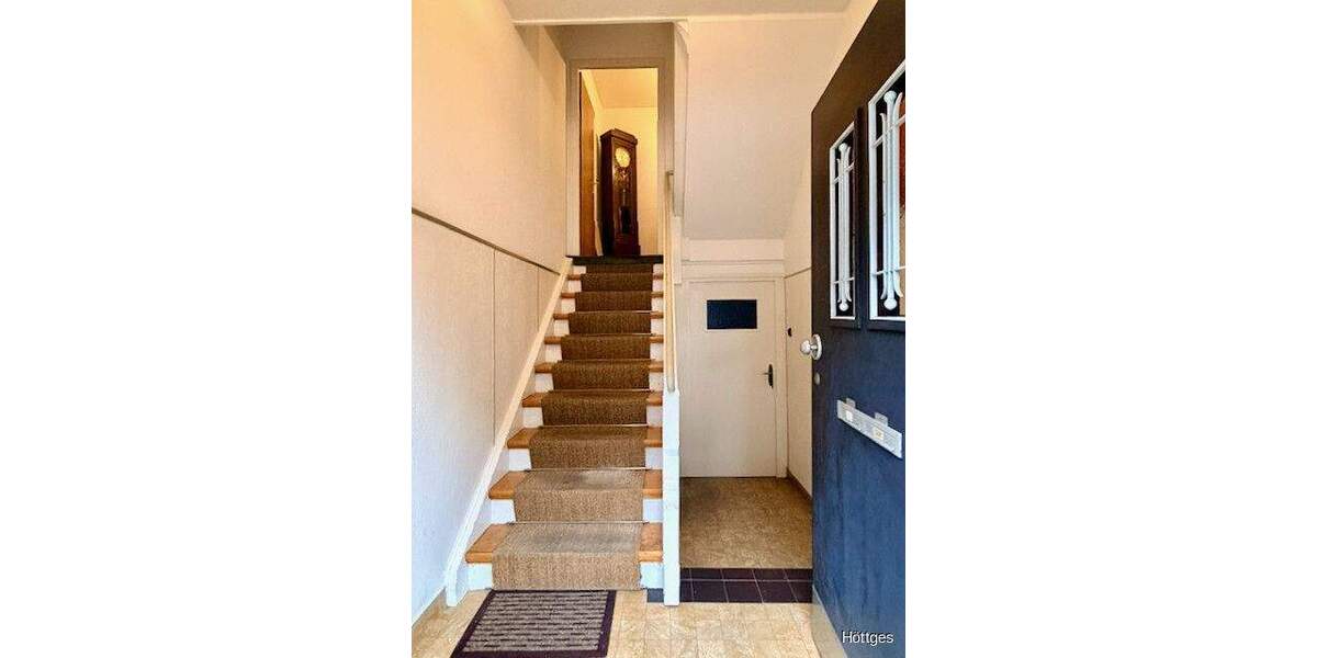 Reihenmittelhaus Mönchengladbach Waldhausen - 7 Zimmer, 192 m&sup2;, 349.000&euro; | Angebot:25698278