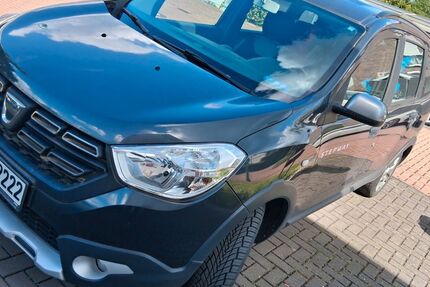 Dacia Lodgy 31.065 km 10.000 &euro; Duisburg 47249