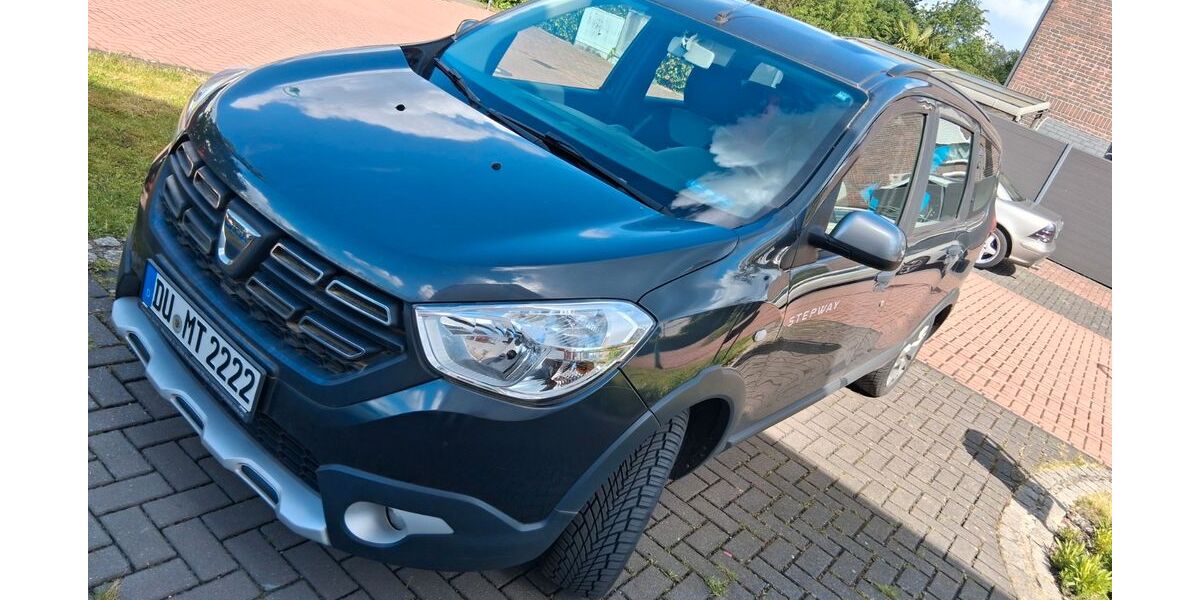Dacia Lodgy 31.065 km 10.000 &euro; Duisburg 47249