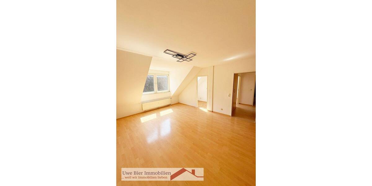 Etagenwohnung Düsseldorf Hassels - 2 Zimmer, 37 m&sup2;, 132.500&euro; | Angebot:26930577
