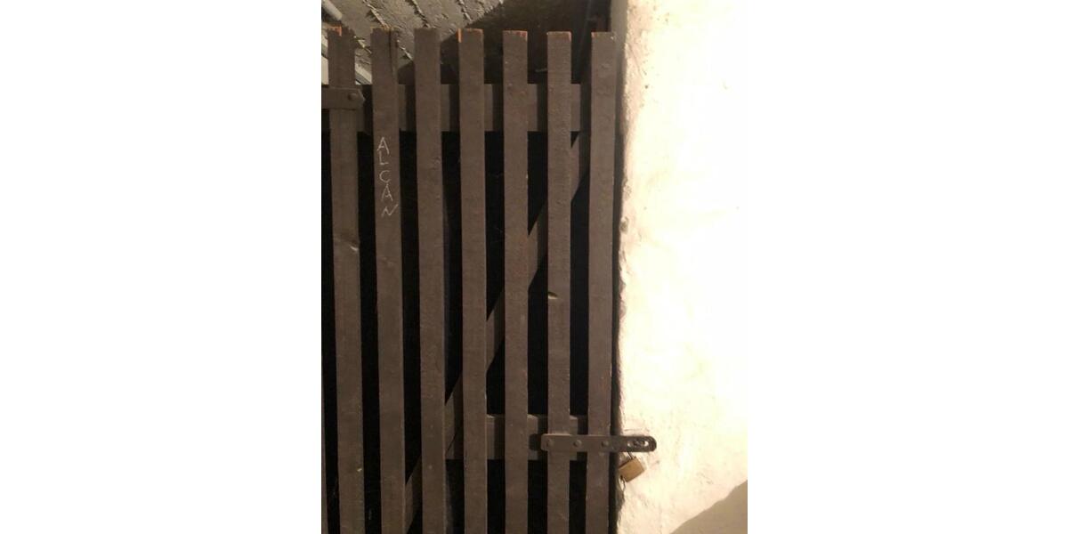 Etagenwohnung Krefeld - 2 Zimmer, 49 m&sup2;, 600&euro; | Angebot:25840802