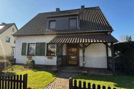 Haus Moers Rheinkamp - 4.5 Zimmer, 140 m&sup2;, 399.000&euro; | Angebot:25602422