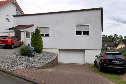 Haus Duisburg Rheinhausen - 8 Zimmer, 200 m&sup2;, 385.000&euro; | Angebot:25397605