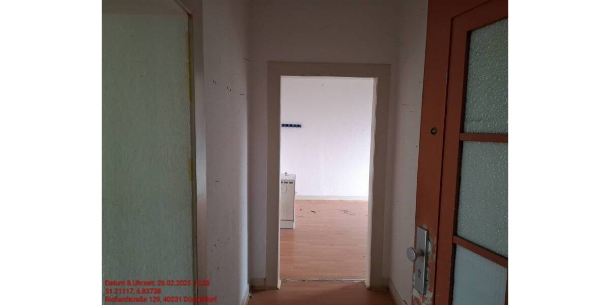 Etagenwohnung Düsseldorf Eller - 2 Zimmer, 64 m&sup2;, 580&euro; | Angebot:25674093