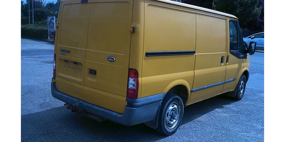 Ford Transit 123.800 km 4.700 &euro; Grevenbroich 41516