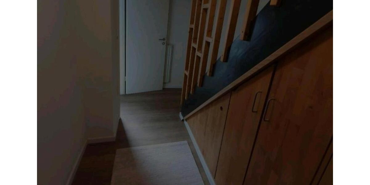 Maisonettenwohnung Duisburg Huckingen - 2 Zimmer, 67 m&sup2;, 950&euro; | Angebot:26688554