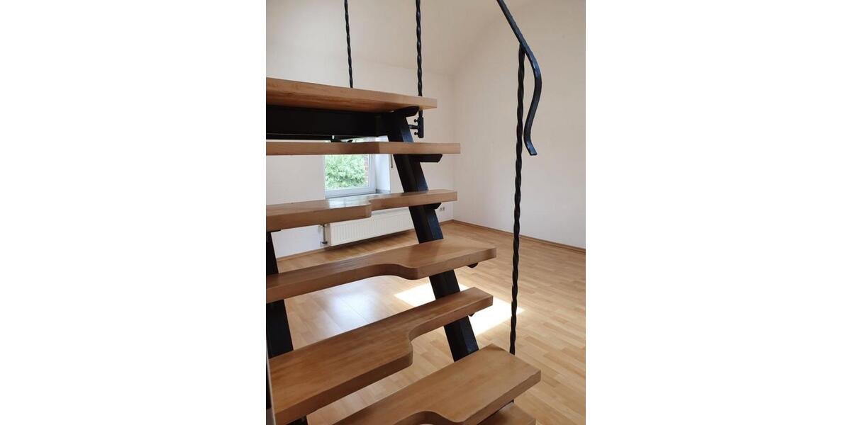 Maisonettenwohnung Mönchengladbach West - 3.5 Zimmer, 110 m&sup2;, 990&euro; | Angebot:25960319