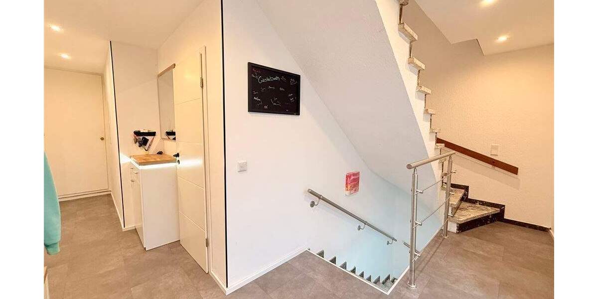 Einfamilienhaus Brüggen Brüggen - 7 Zimmer, 167 m&sup2;, 2.450&euro; | Angebot:25692836