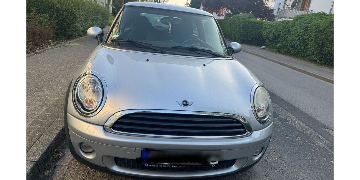 Mini ONE 206.000 km 1.800 &euro; Wegberg 41844