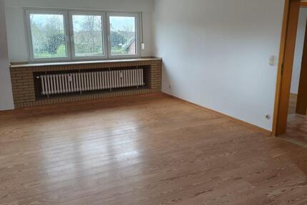 Wohnung Neuss Holzheim - 3 Zimmer, 75 m&sup2;, 850&euro; | Angebot:25942582
