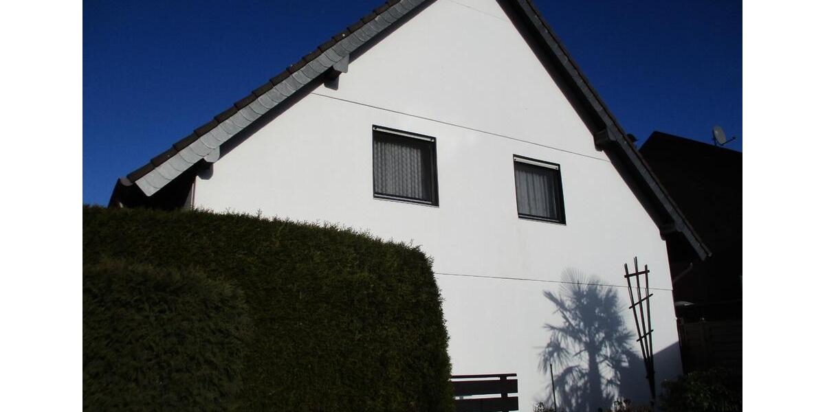 Doppelhaushälfte Jüchen - 4 Zimmer, 120 m&sup2;, 385.000&euro; | Angebot:25802085