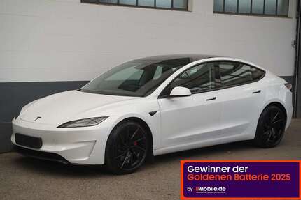 Tesla Model 3 11.068 km 48.999 &euro; Mönchengladbach 41236