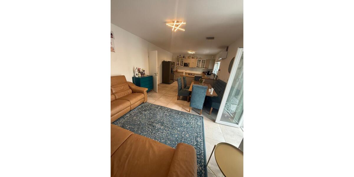 Erdgeschoßwohnung Duisburg Duisburg-Mitte - 3 Zimmer, 88 m&sup2;, 1.700&euro; | Angebot:26617709