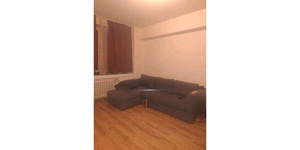 Etagenwohnung Düsseldorf Derendorf - 1 Zimmer, 37 m&sup2;, 650&euro; | Angebot:26025036