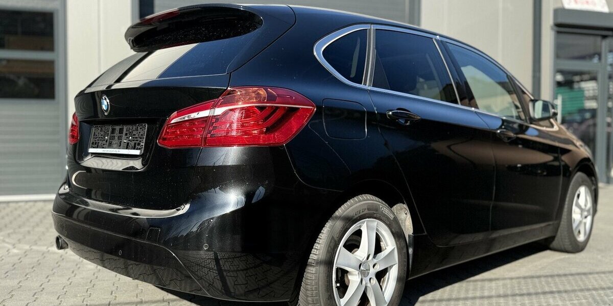 BMW 218 Active Tourer i / Advantage / PANO / Keyless 70.000 km 16.390 &euro; Mönchengladbach 41066