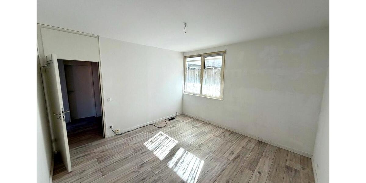 Etagenwohnung Viersen - 2 Zimmer, 60 m&sup2;, 880&euro; | Angebot:25416016