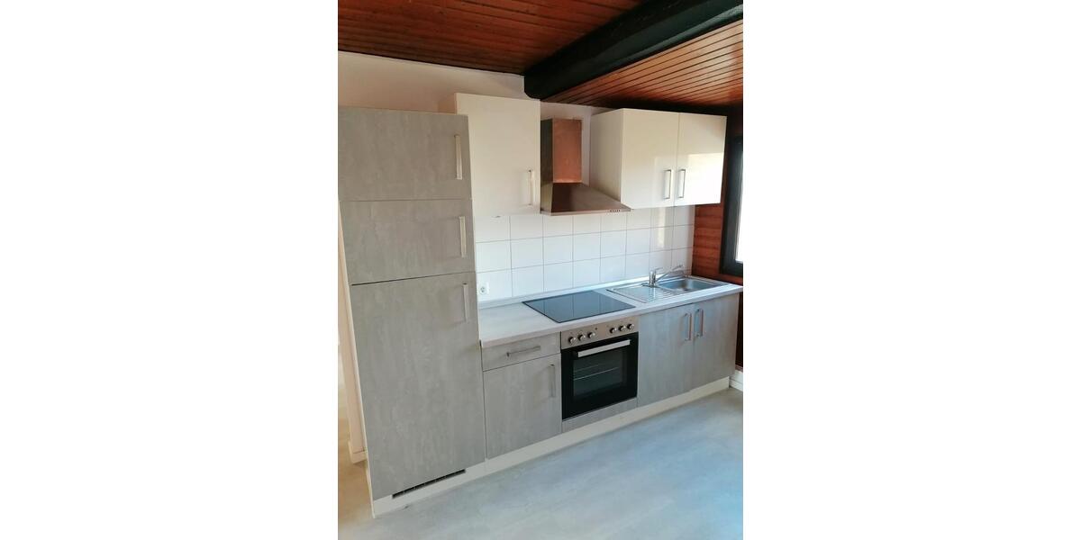 Dachgeschoßwohnung Mönchengladbach Ost - 2 Zimmer, 40 m&sup2;, 310&euro; | Angebot:26040971