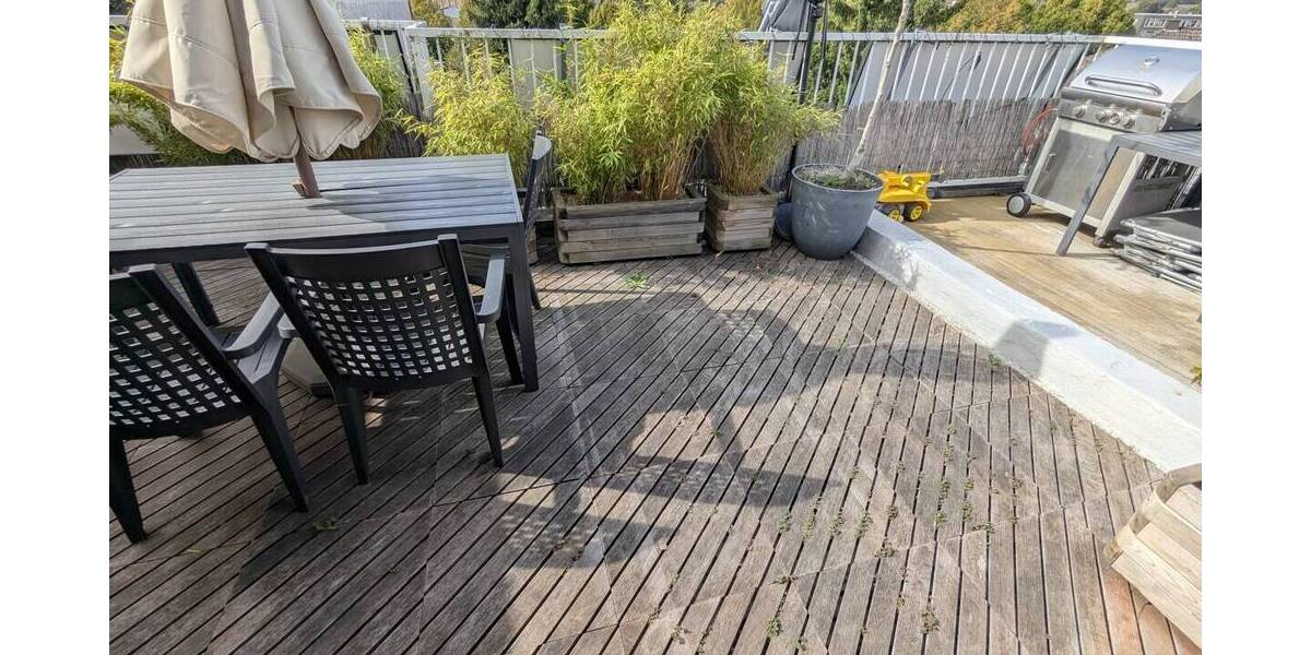 Etagenwohnung Grevenbroich Stadtmitte - 4 Zimmer, 124 m&sup2;, 399.000&euro; | Angebot:26474773