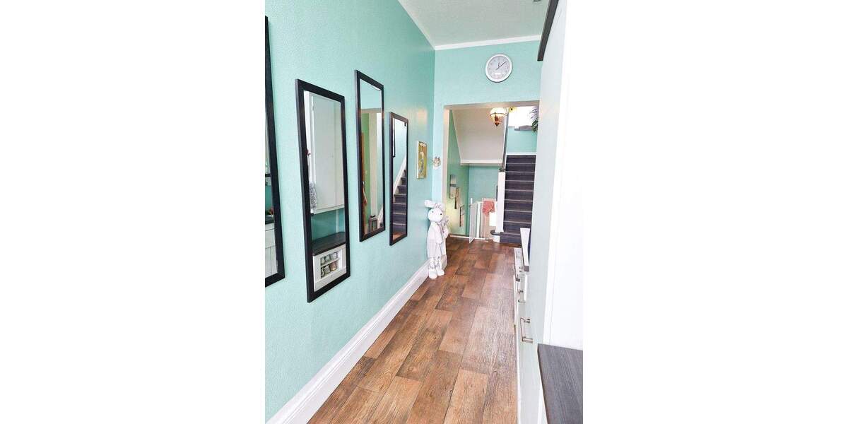 Einfamilienhaus Krefeld Linn - 8 Zimmer, 204 m&sup2;, 625.000&euro; | Angebot:25755263