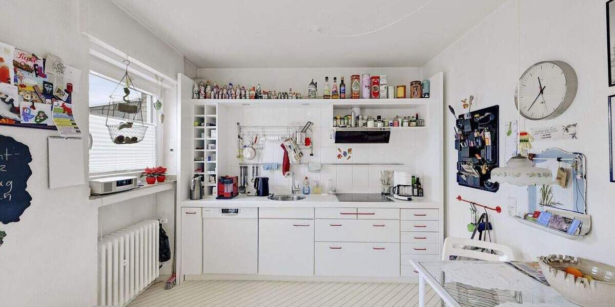 Einfamilienhaus Kaarst Vorst - 8 Zimmer, 272 m&sup2;, 849.000&euro; | Angebot:25694672