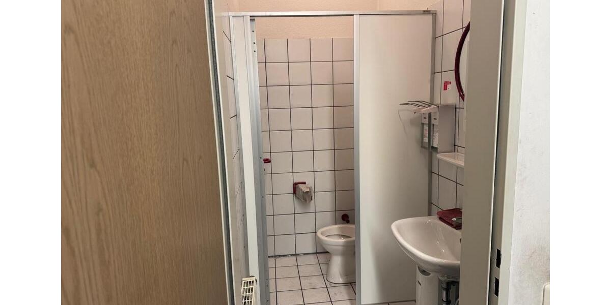 Gewerbeobjekt Krefeld Fischeln - 6&euro; | Angebot:19392999