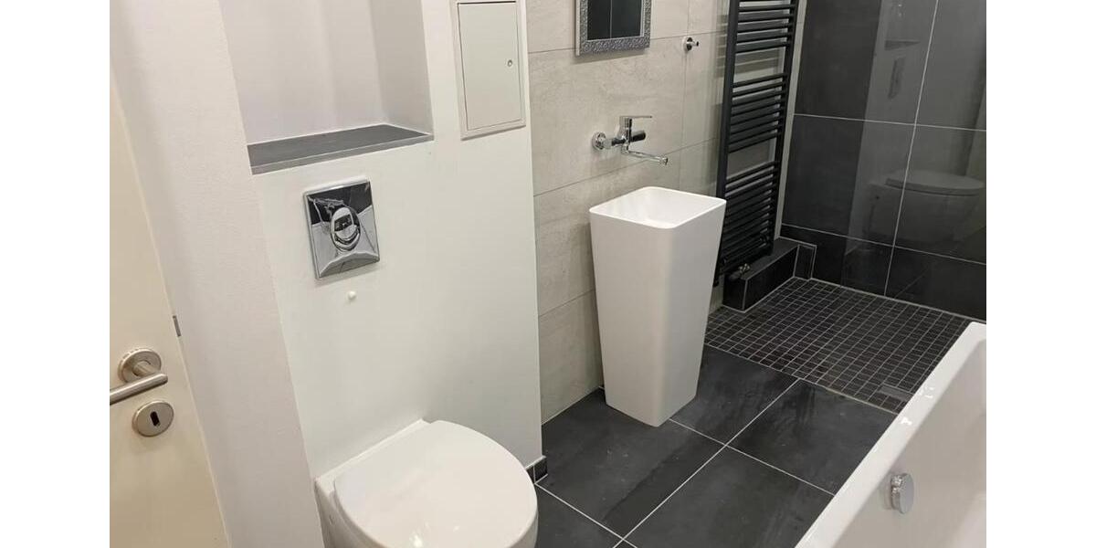 Etagenwohnung Düsseldorf Flingern Süd - 2 Zimmer, 73 m&sup2;, 1.000&euro; | Angebot:25959233