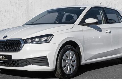 Skoda Fabia 66.327 km 13.440 &euro; Düsseldorf 40474