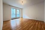 Etagenwohnung Düsseldorf Stadtbezirk 3 - 3 Zimmer, 74 m&sup2;, 1.550&euro; | Angebot:26025023