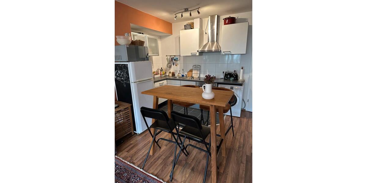 Etagenwohnung Düsseldorf Stadtbezirk 3 - 1 Zimmer, 47 m&sup2;, 910&euro; | Angebot:25383209