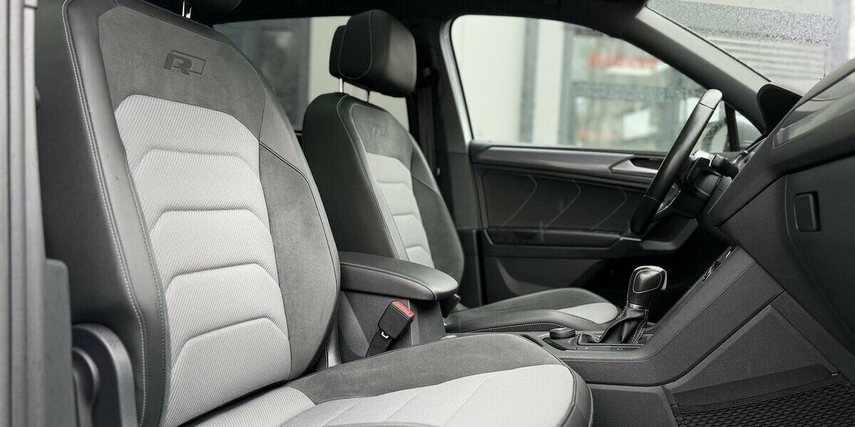 VW Tiguan Allspace R- line/ 4Motion/ 240PS/ PANO 99.000 km 31.900 &euro; Mönchengladbach 41066