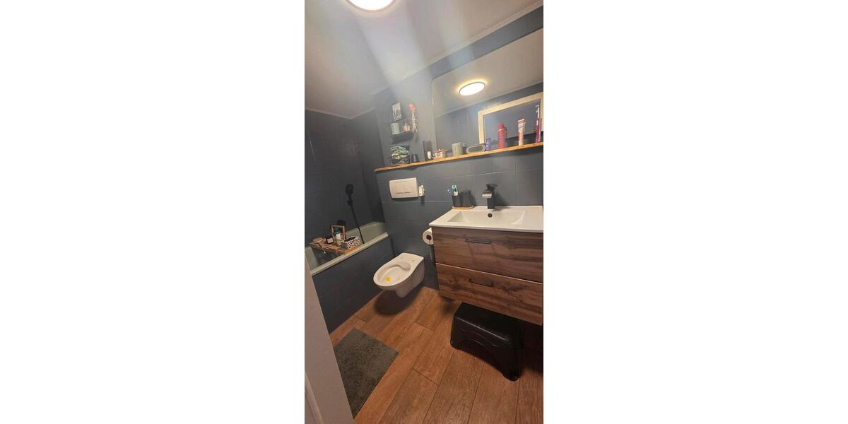 Einfamilienhaus Mönchengladbach Ost - 5 Zimmer, 127 m&sup2;, 1.500&euro; | Angebot:26623943