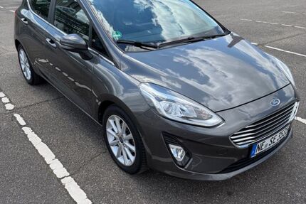 Ford Fiesta 128.300 km 6.800 &euro; Dormagen 41539