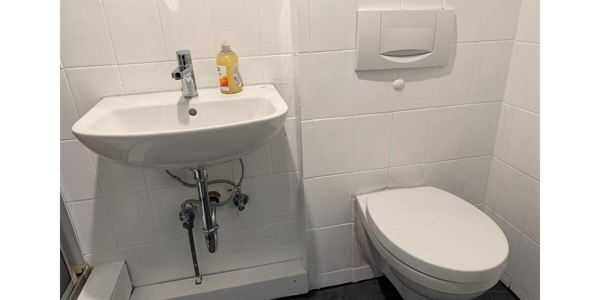 Dachgeschoßwohnung Duisburg Laar - 3 Zimmer, 75 m&sup2;, 850&euro; | Angebot:25454192