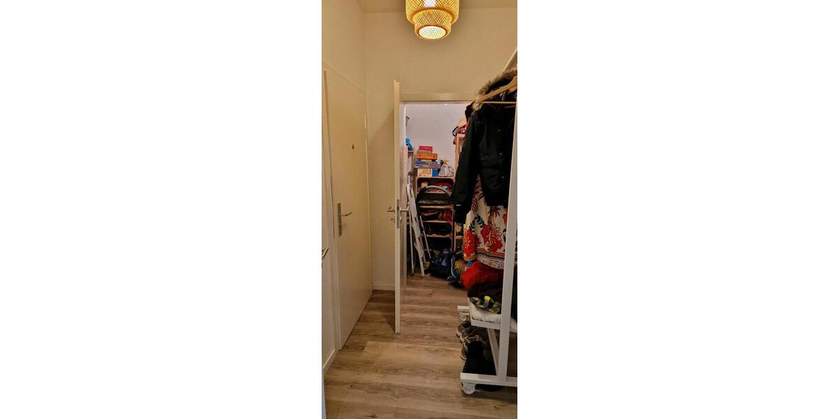Etagenwohnung Krefeld Bockum - 1 Zimmer, 35 m&sup2;, 570&euro; | Angebot:27609231