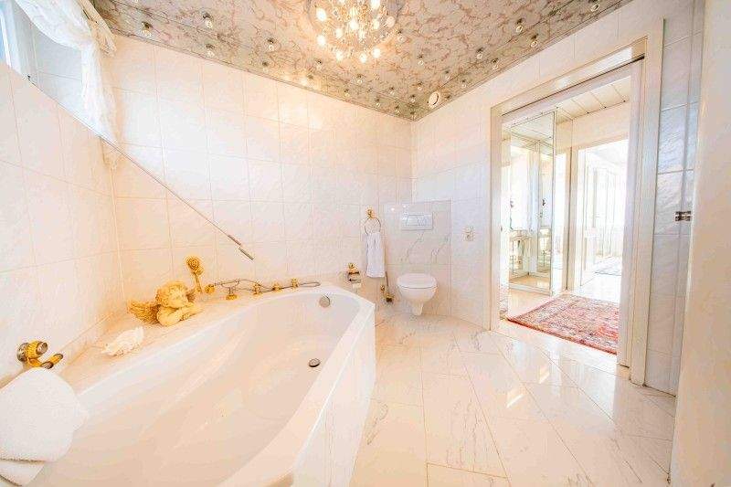 Mehrfamilienhaus, Wohnhaus Mönchengladbach Dohr - 4 Zimmer, 125 m&sup2;, 1.599&euro; | Angebot:25834455