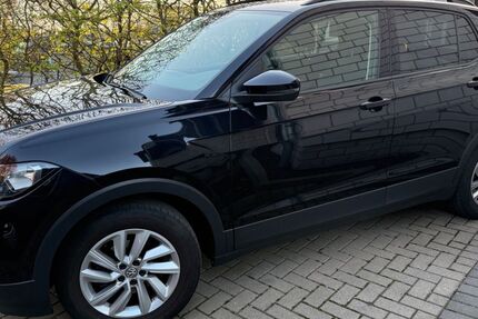 VW T-Cross 110.288 km 12.990 &euro; Krefeld 47807