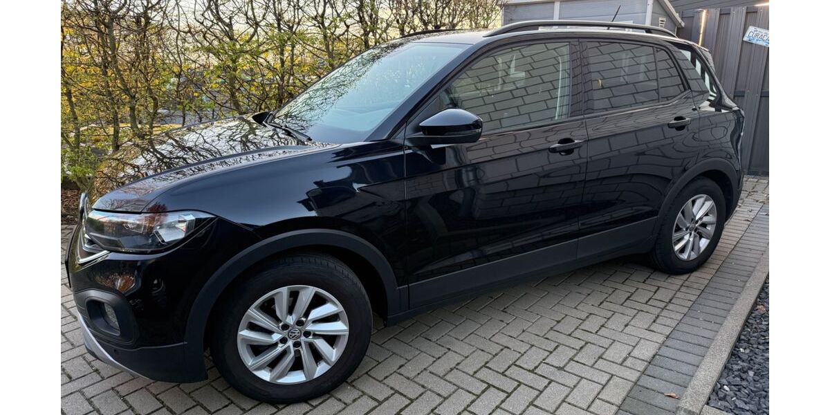 VW T-Cross 110.288 km 12.990 &euro; Krefeld 47807