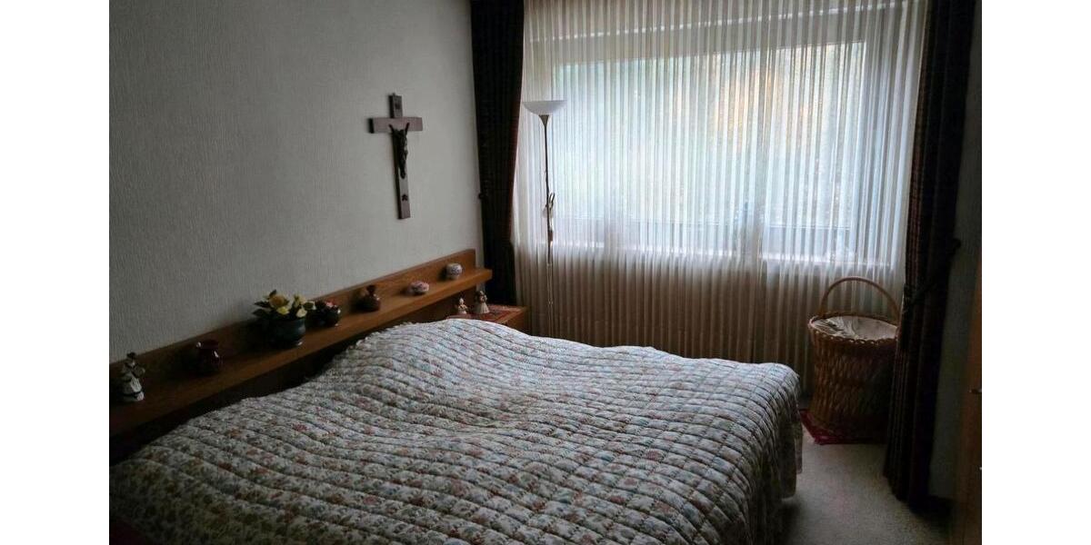 Doppelhaushälfte Mönchengladbach West - 4 Zimmer, 98 m&sup2;, 310.000&euro; | Angebot:26041503