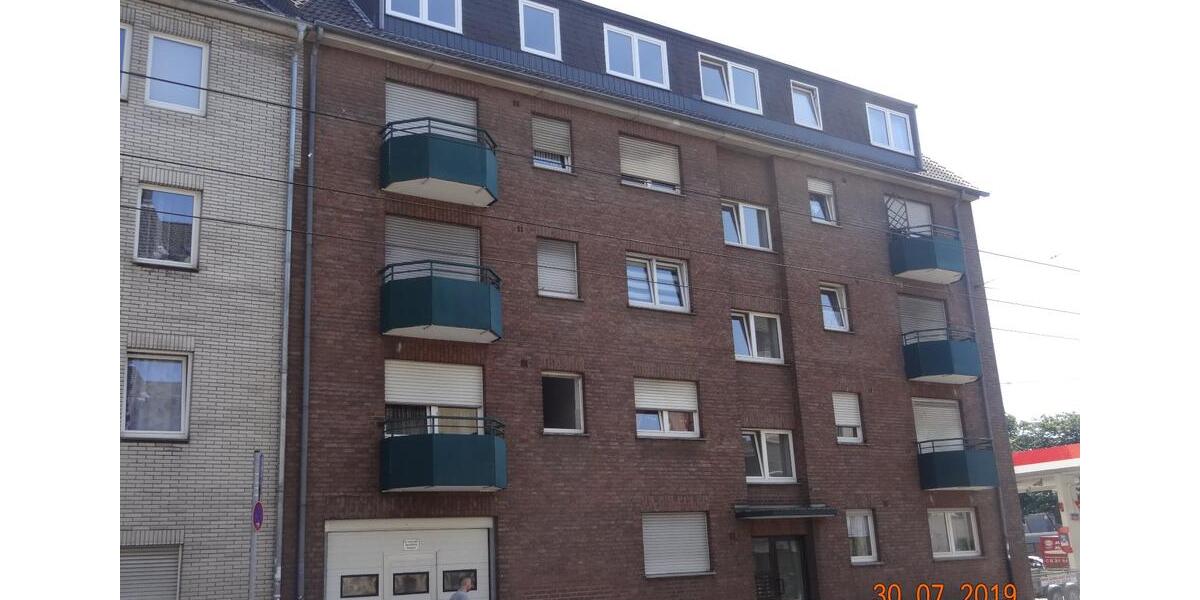 Dachgeschoßwohnung Krefeld - 3 Zimmer, 70 m&sup2;, 610&euro; | Angebot:25854723