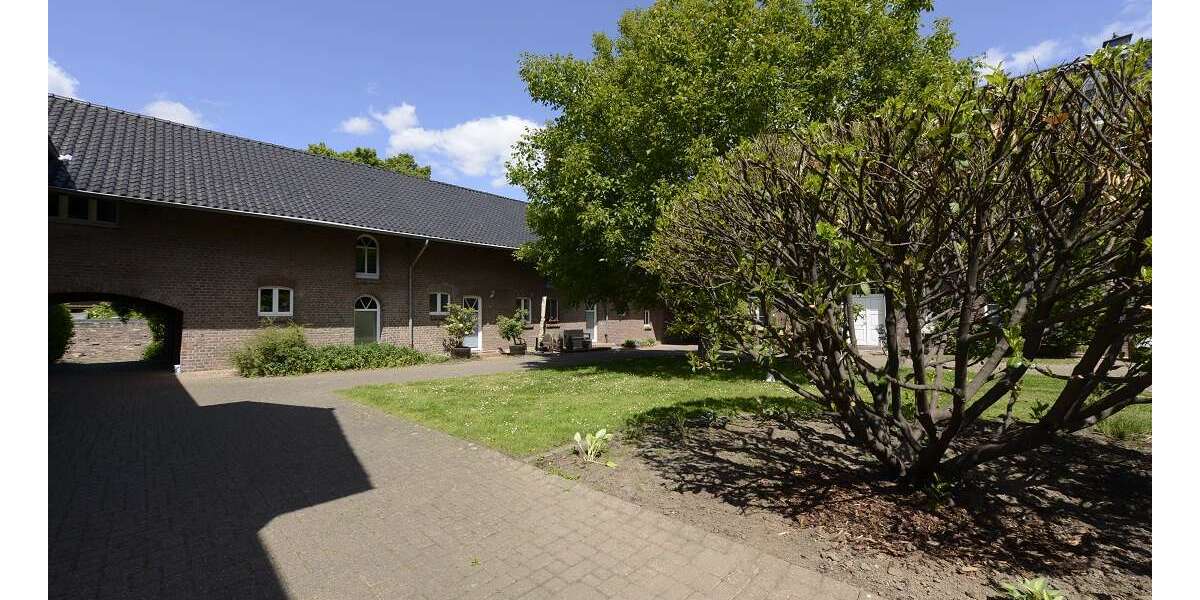Etagenwohnung Grevenbroich Wevelinghoven - 3 Zimmer, 132 m&sup2;, 297.000&euro; | Angebot:24450533