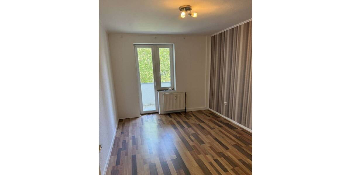 Etagenwohnung Düsseldorf Rath - 2 Zimmer, 51 m&sup2;, 500&euro; | Angebot:26886914