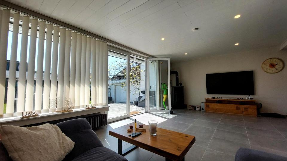 Bungalow Neukirchen-Vluyn Vluyn - 8 Zimmer, 160 m&sup2;, 449.000&euro; | Angebot:26075537