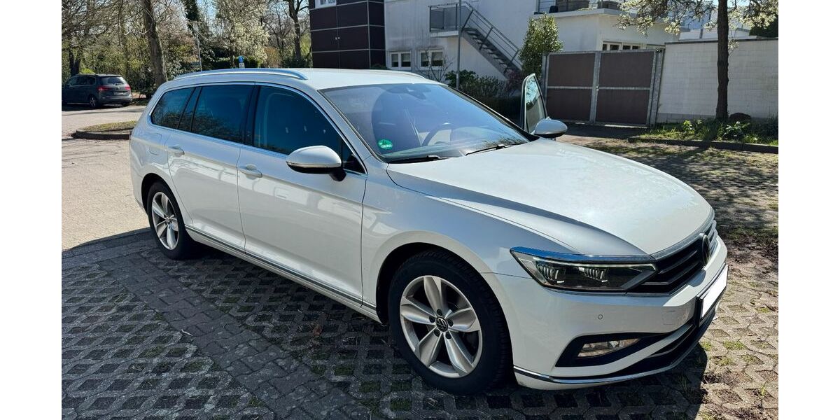 VW Passat Variant 130.178 km 21.990 &euro; Kaarst 41564
