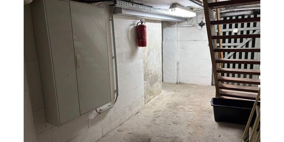 Mehrfamilienhaus, Wohnhaus Krefeld Uerdingen - 1 Zimmer, 280 m&sup2;, 349.000&euro; | Angebot:25693385